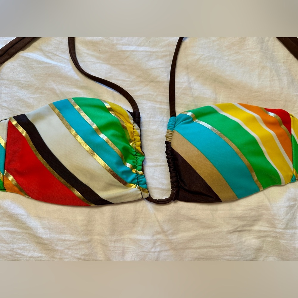 Vitamin A So Cal 70’s Rainbow Print Reversible Bikini Top, Size 6/S - Picture 3 of 7